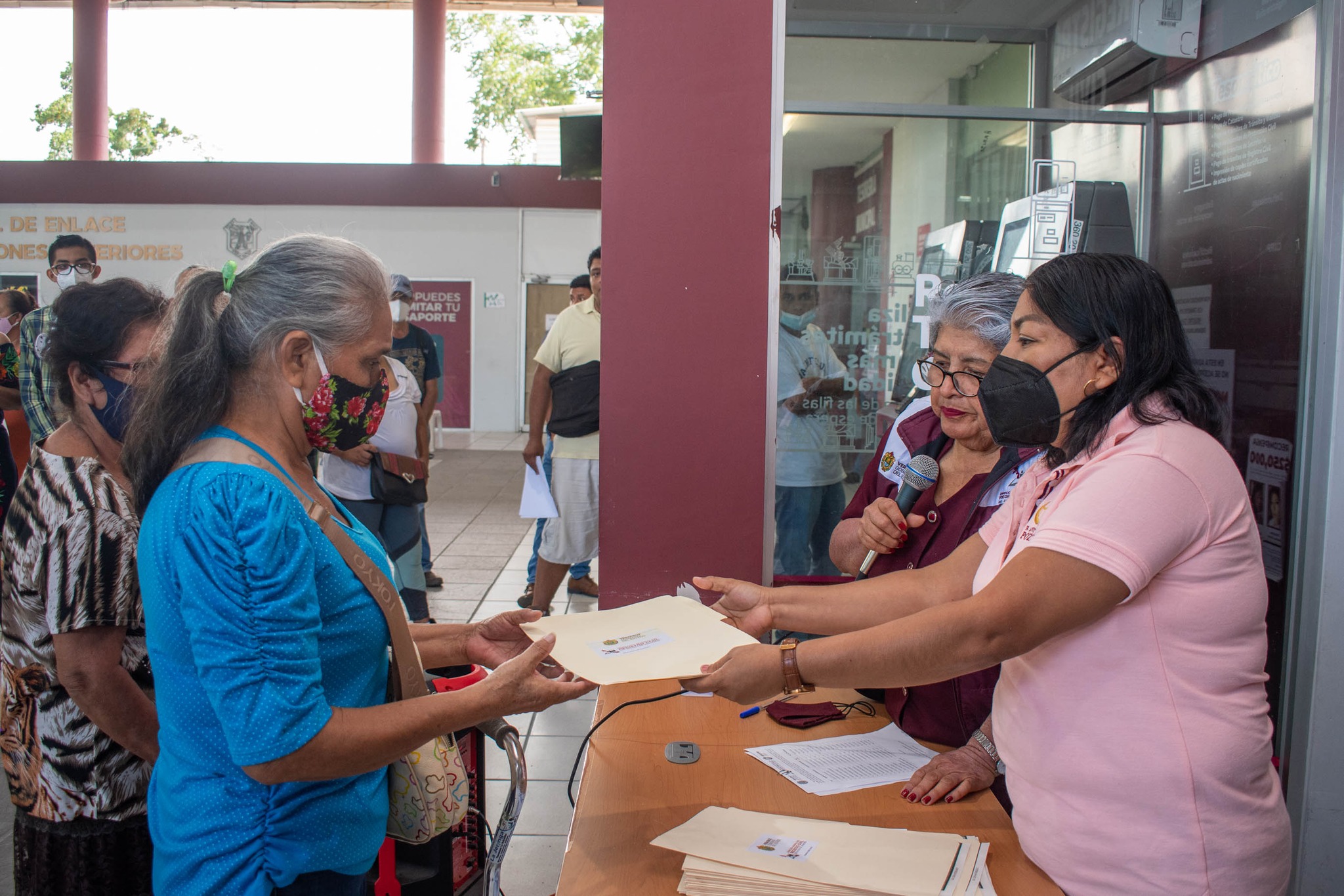 Entrega De Actas De Nacimientos Extempor Neas Poza York